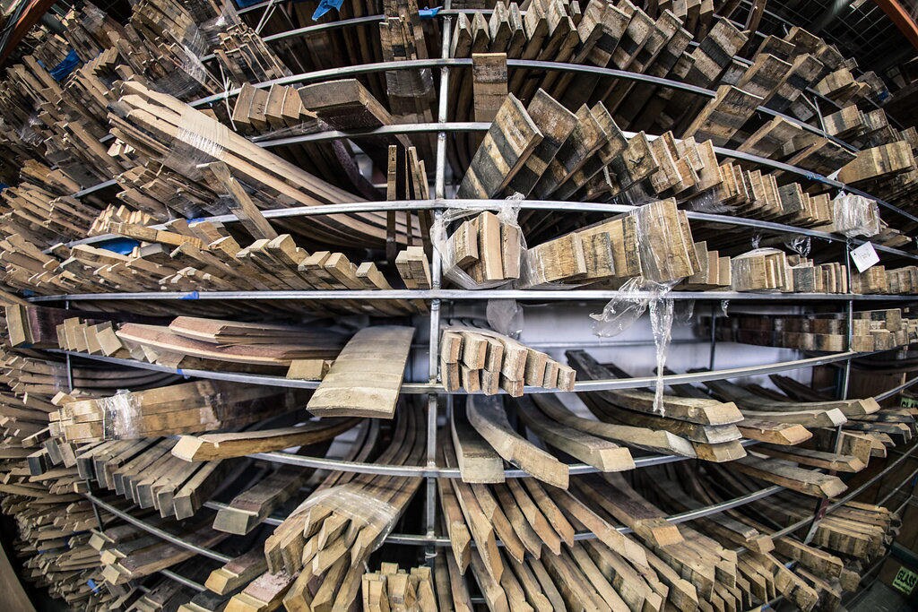 RAW MATERIALS - Wine Barrel Staves (Set of 5) - Oak Wine Barrel Staves