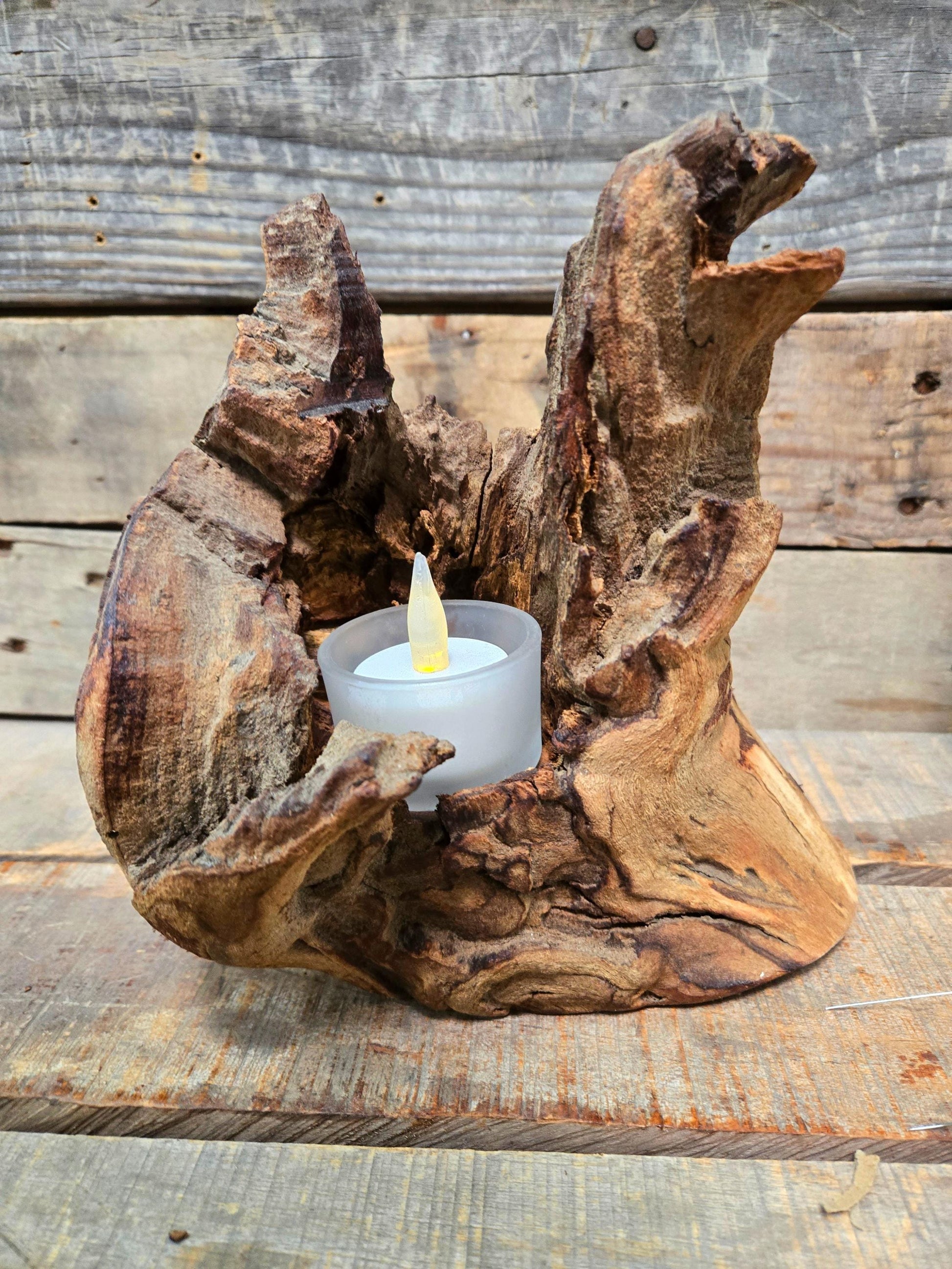 Stags Leap Cabernet Grapevine Candle Holder made from their oldest vines- 100% Recycled + Ready to Ship! 112324-3