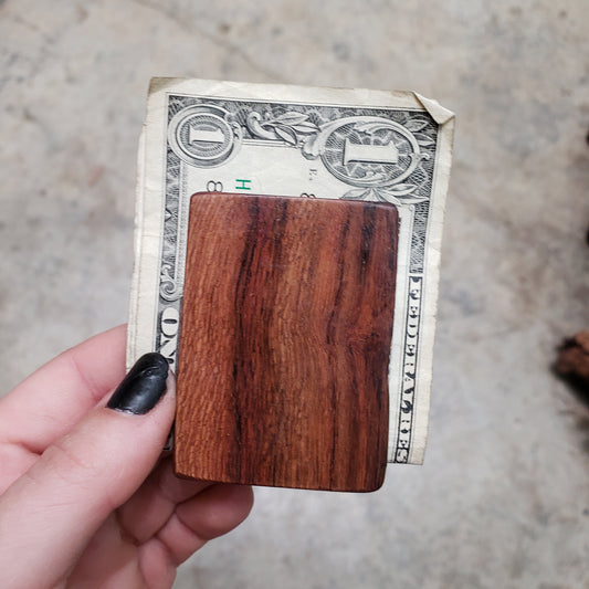 Cabernet California Grapevine Money Clip 102621-05 Retired Old Grape Vine Wood