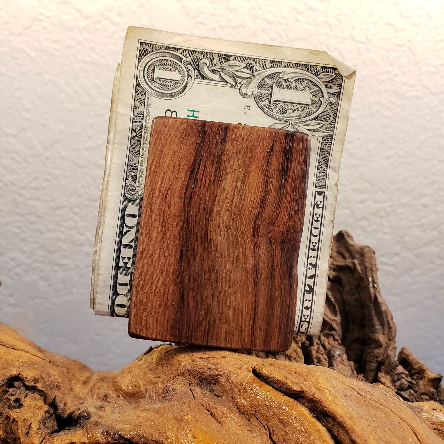 Cabernet California Grapevine Money Clip 102621-05 Retired Old Grape Vine Wood