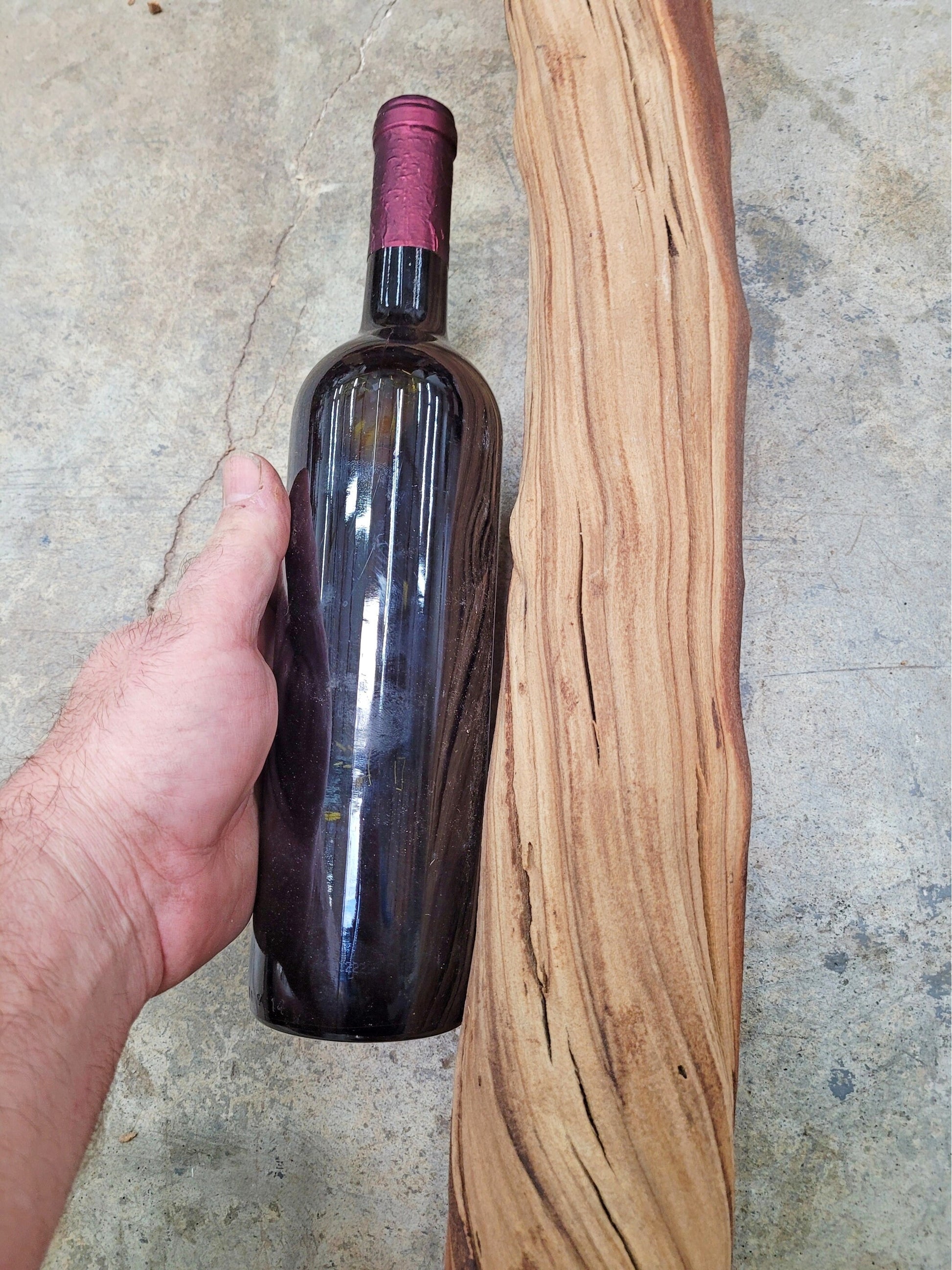 Rare Rodney Strong Art made from Retired Cabernet Grapevine 100% Reclaimed + ready to ship! 111922-2