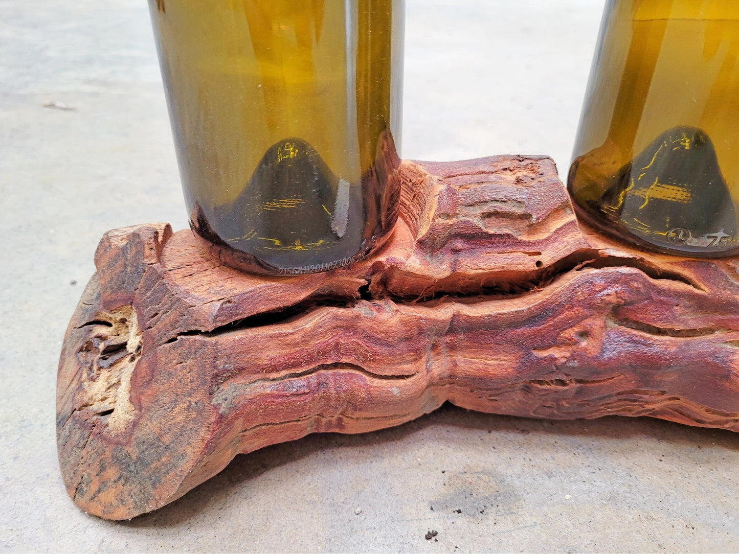 Silver Oak Grapevine 4 Bottle Holder - Made from retired California grapevines - 100% Recycled + Ready to Ship! 110422-17