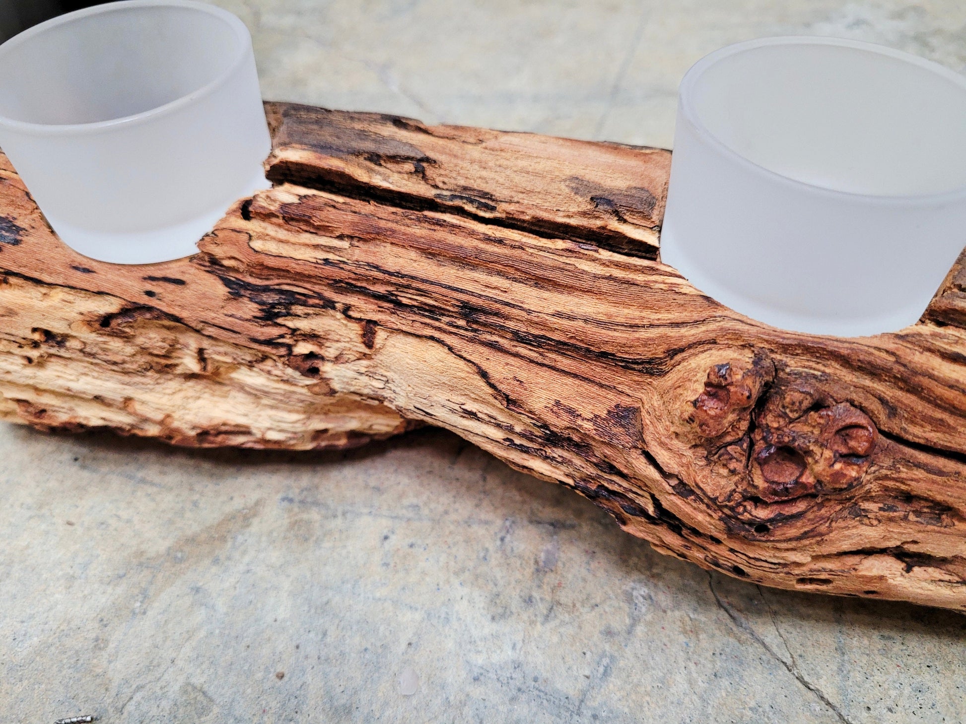 Stag's Leap Grapevine Candle Holder made from retired California Cabernet grapevine - 100% Recycled! 122121-13